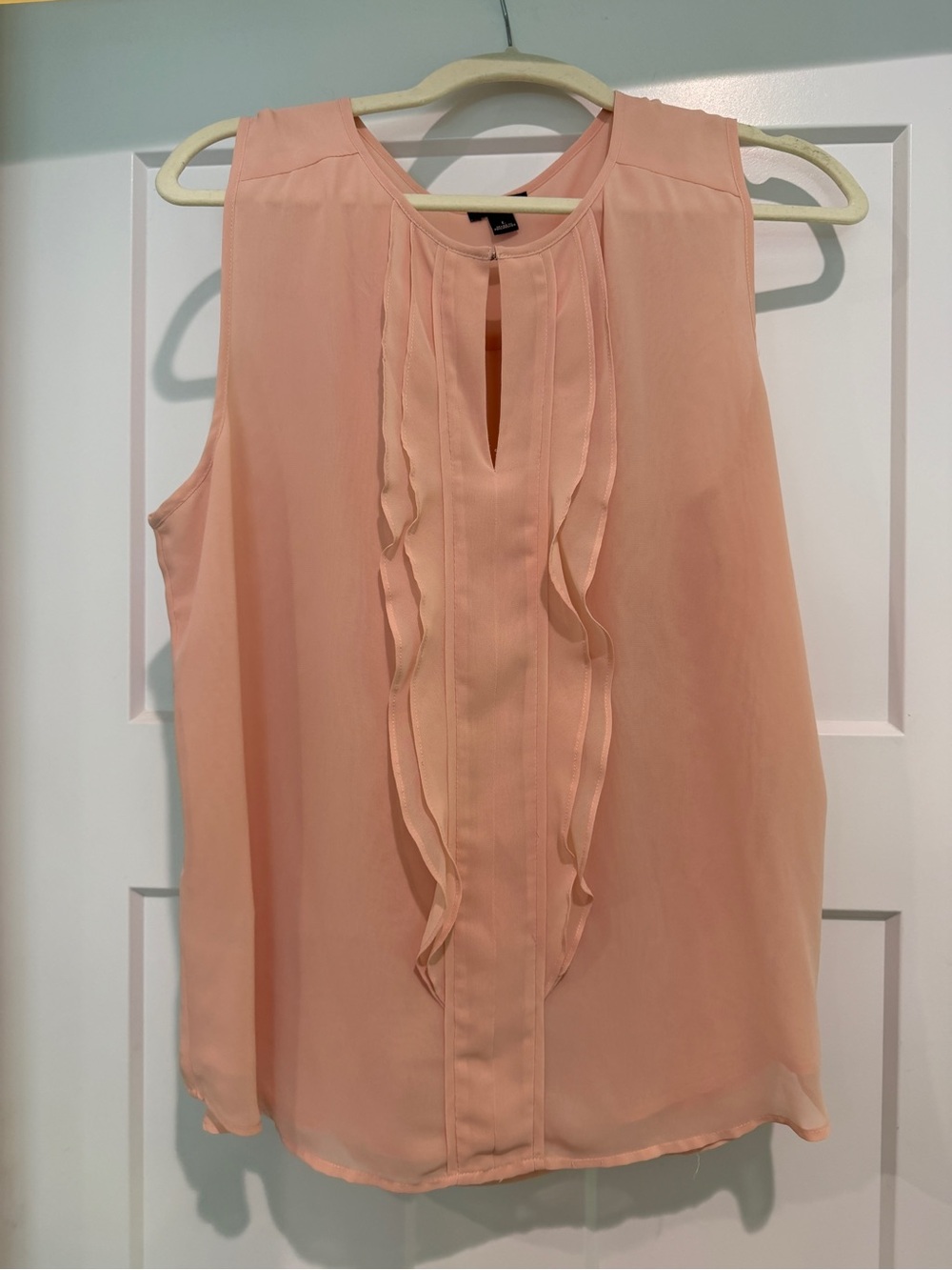 ANN TAYLOR Peach Sleeveless Ruffle Front Blouse-Size L